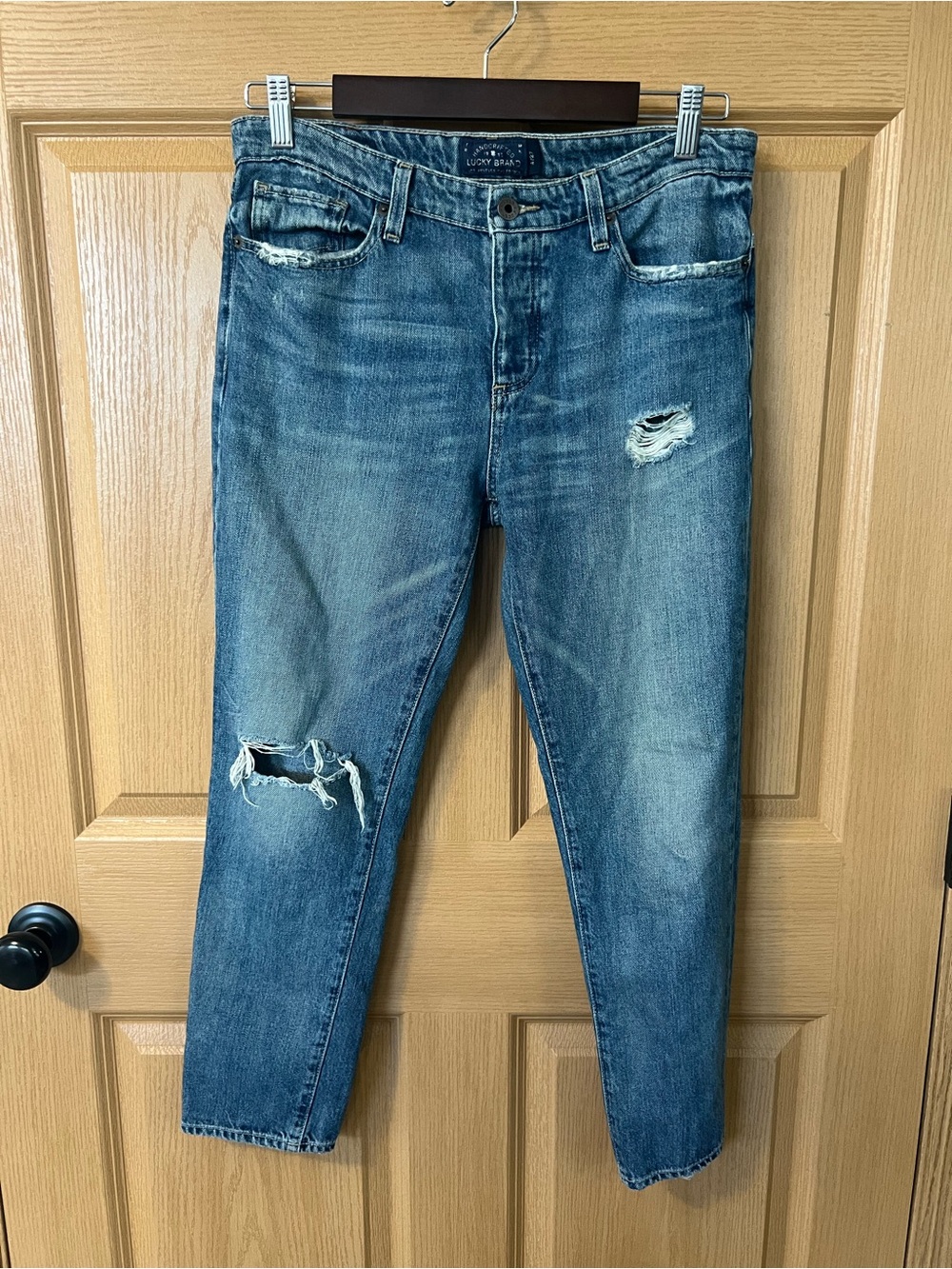 Lucky Brand Sienna Slim Boyfriend Distressed Jeans